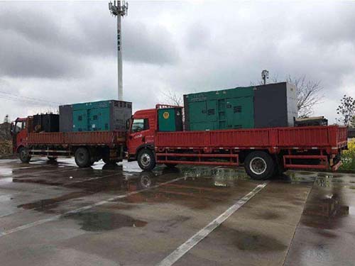 亭湖涂抹密封胶后,需要等待多长时间才能安装水冷式机油散热器密封件?