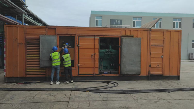 亭湖如何检查柴油发电机组的机油油位?